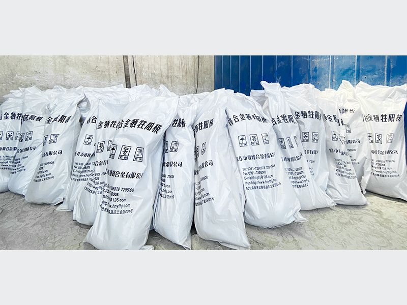 埋地管線(xiàn)，儲罐外壁及其它地下金屬結構常用犧牲陽(yáng)極